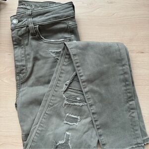 American Eagle Distressed Ripped Skinny Jeans Army Green